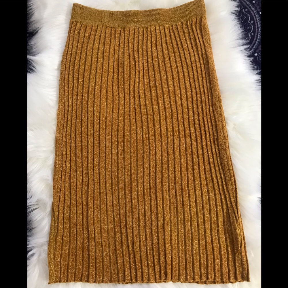 * NEW* Urban Outfitters Glitter Gold Pencil Skirt
